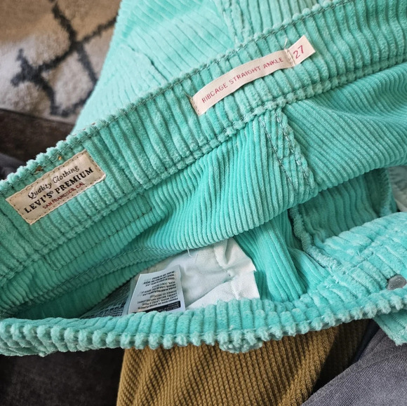 Levis premium corduroy ribcage straight ankle size 27 - Picture 4 of 6